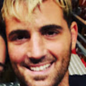 Meet your Posher, Chase